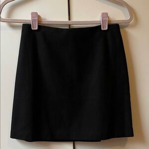 Aritzia Wilfred Classic Mini Skirt Black Size 2 Wool and Cashmere Blend